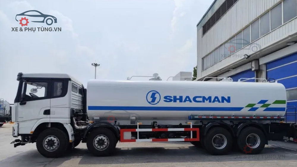 Xe bồn Shacman đa năng